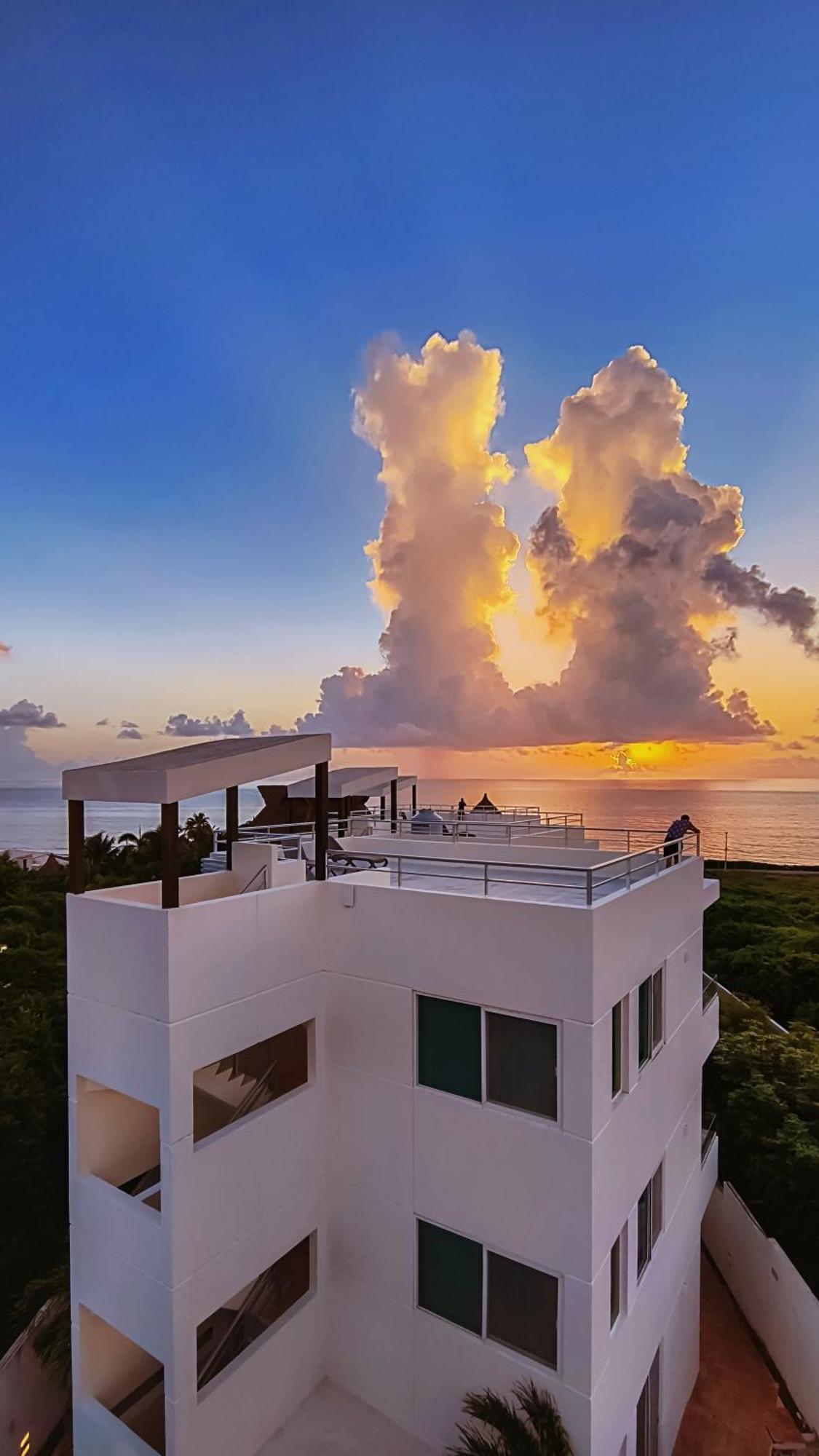 Azulea Isla Mujeres Hotel Exterior photo